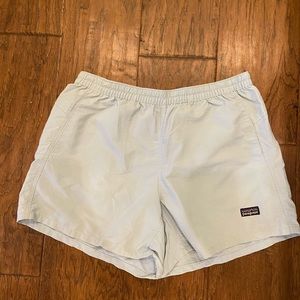 Patagonia women’s 4” baggies shorts